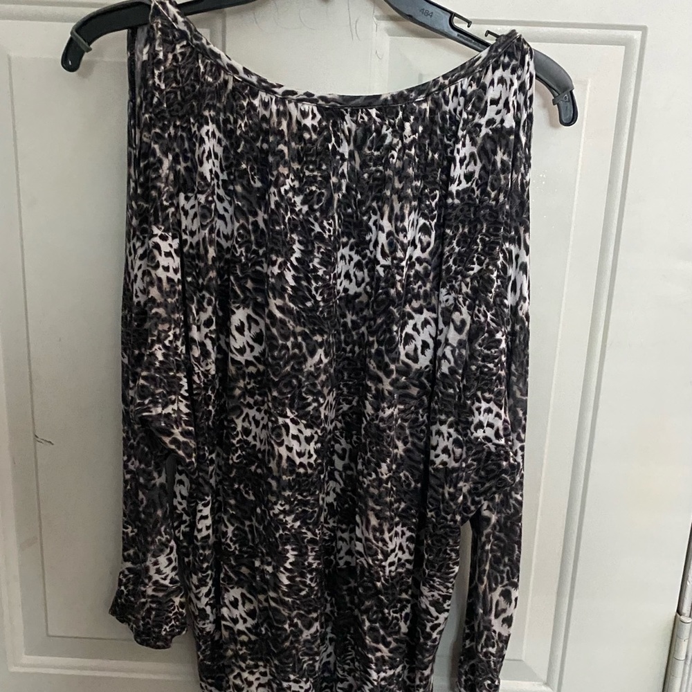 Blouse - Picture 2 of 2